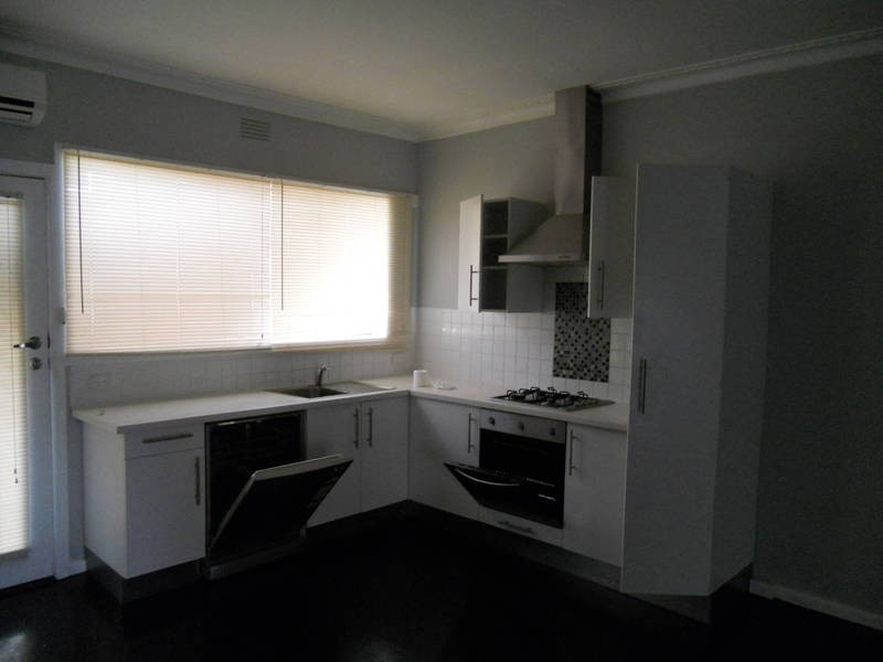 3/18 Grandview St., Glenroy VIC 3046