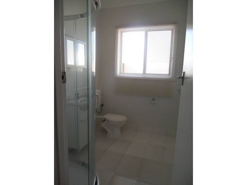 3/18 Grandview St., Glenroy VIC 3046