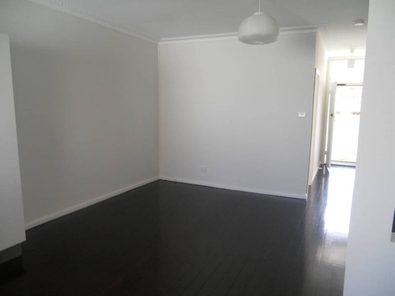 3/18 Grandview St., Glenroy VIC 3046