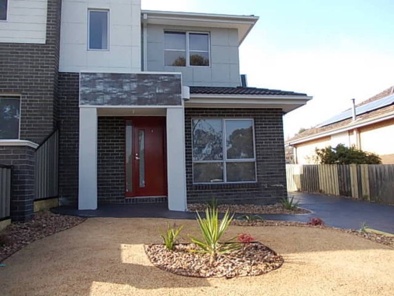 1/160 Waterloo Road, Oak Park VIC 3046