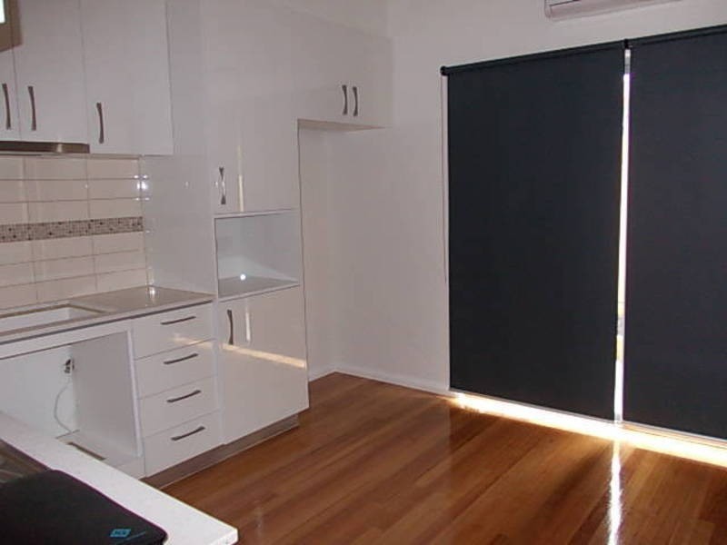 4/160 Waterloo Road, Oak Park VIC 3046