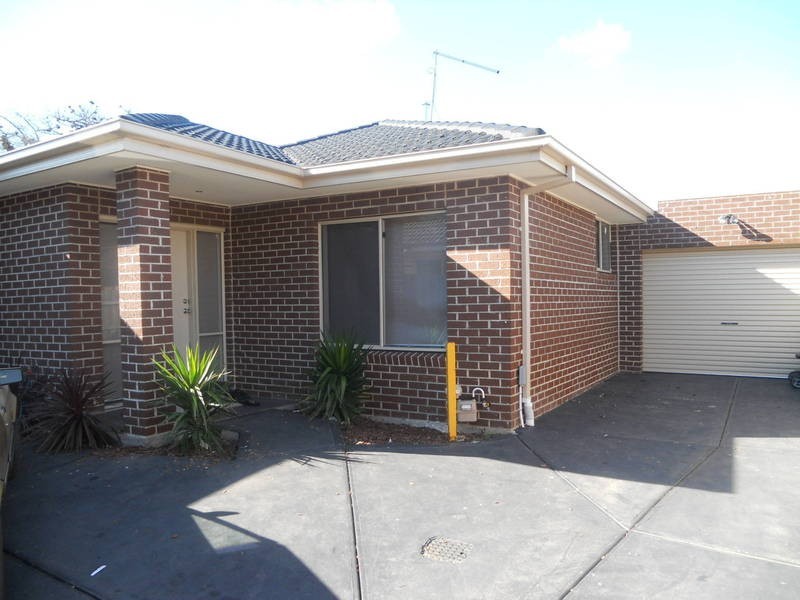 2/128 Blair Street, Dallas VIC 3047