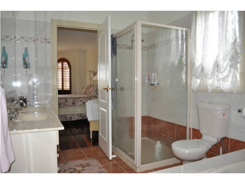 18 Maclaren Court, Greenvale VIC 3059