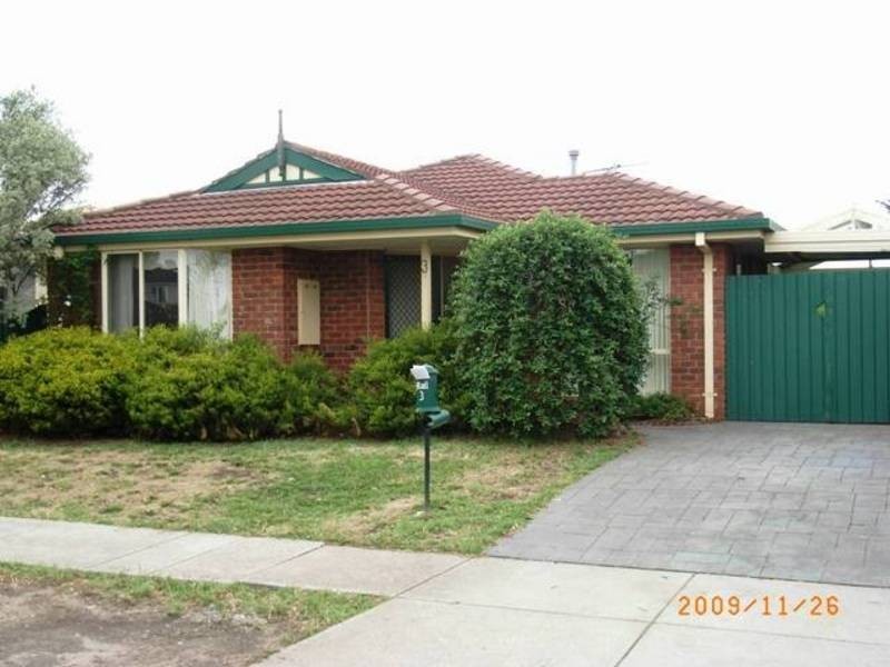 3 Rostron Way, Roxburgh Park VIC 3064