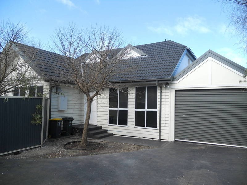 99a View St, Glenroy VIC 3046