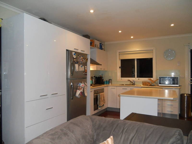99a View St, Glenroy VIC 3046