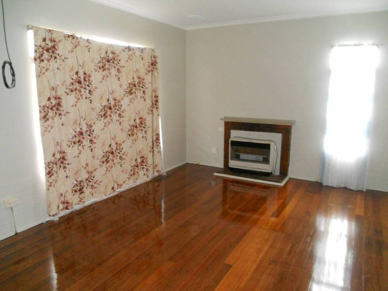 52 Jacana ave, Broadmeadows VIC 3047