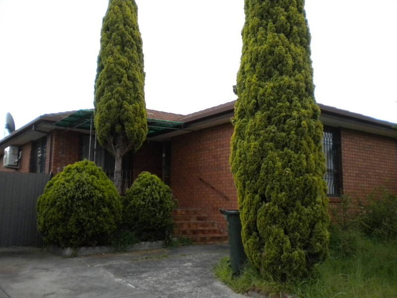 5 Knight Court, Meadow Heights VIC 3048