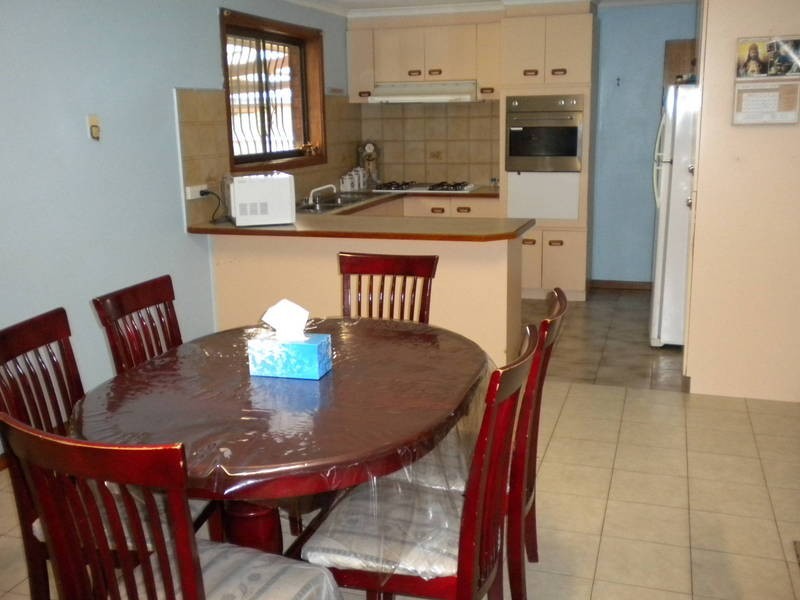 5 Knight Court, Meadow Heights VIC 3048