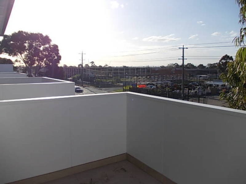 202/251 Ballarat Road, Braybrook VIC 3019