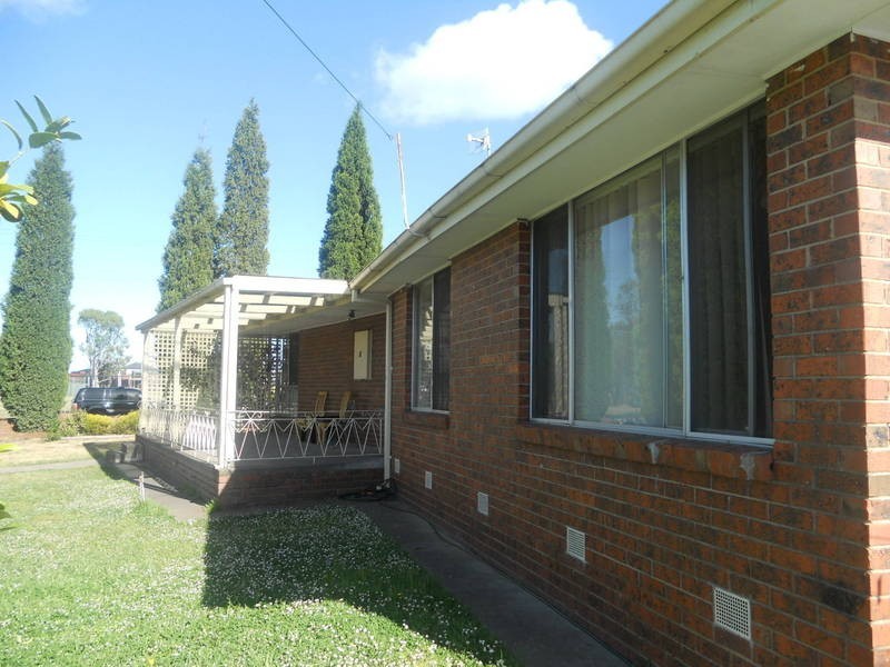 8 Mason St, Campbellfield VIC 3061