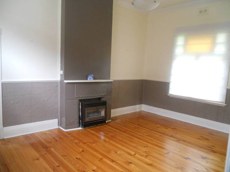 5 Chambers St, Coburg VIC 3058