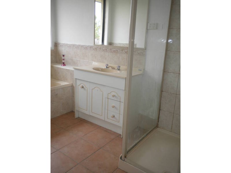 3 Abelia Court, Meadow Heights VIC 3048