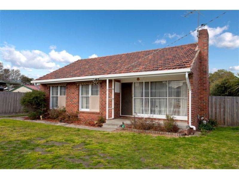 8 Bliburg Street, Jacana VIC 3047
