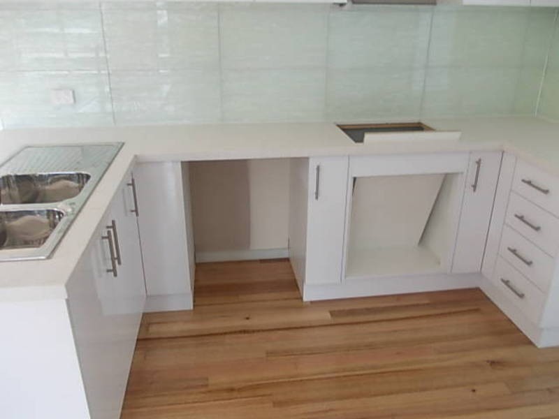 1/70 Hubert Avenue, Glenroy VIC 3046