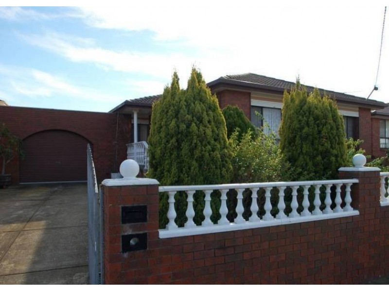 10 Buchan Street, Meadow Heights VIC 3048