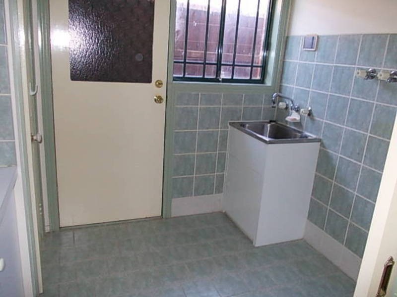 12 Lightwood Crescent, Meadow Heights VIC 3048