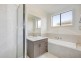 16a Gillingham Cres, Craigieburn VIC 3064