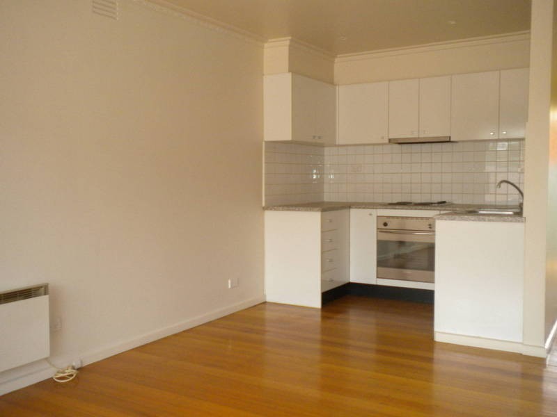 1/75 Middle Street, Hadfield VIC 3046