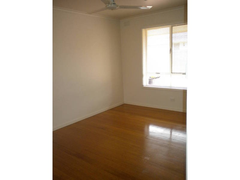 1/75 Middle Street, Hadfield VIC 3046