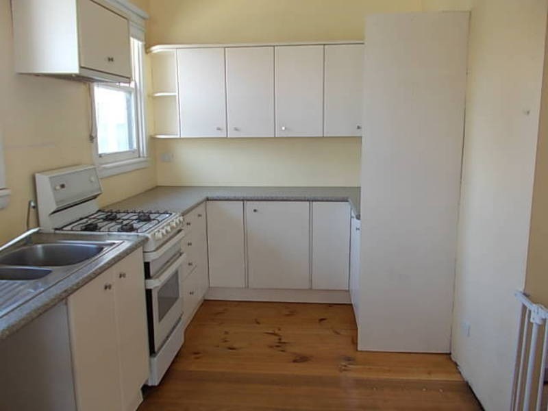 81 Glen Street, Glenroy VIC 3046