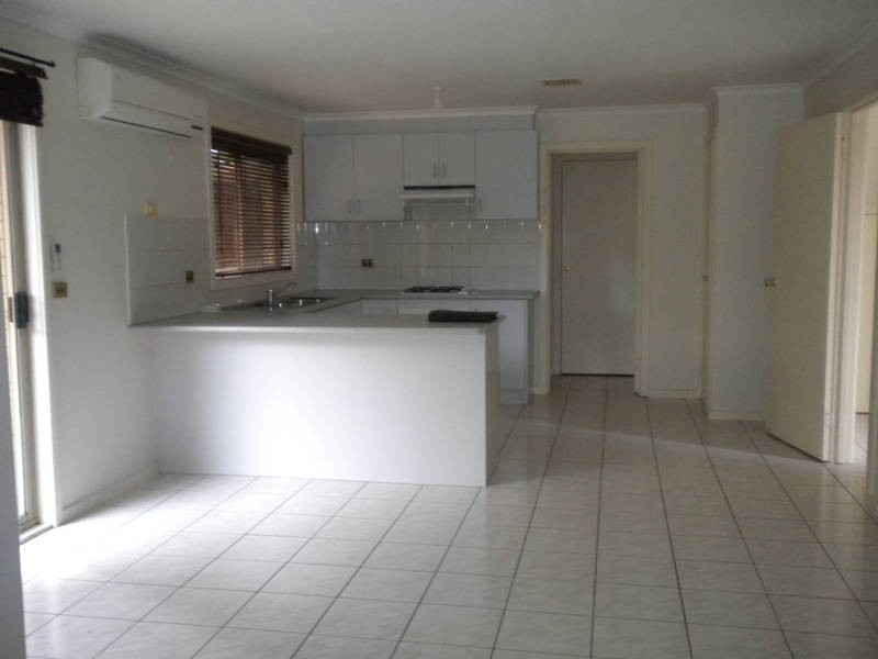 1/14  Stanford street, Fawkner VIC 3060