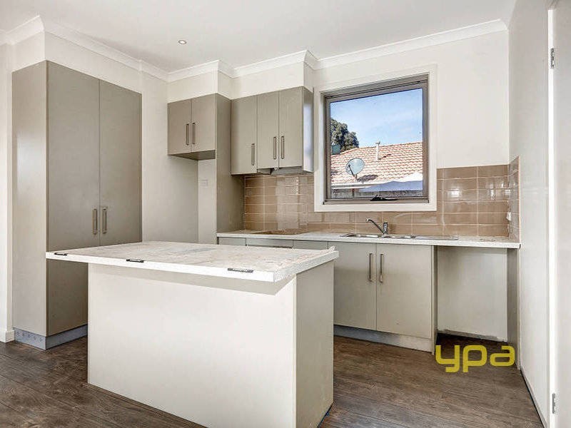 1/67 Hubert Avenue, Glenroy VIC 3046