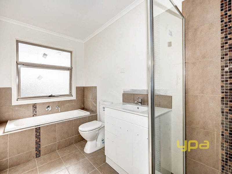 1/67 Hubert Avenue, Glenroy VIC 3046