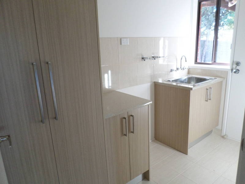 15 Manna Court, Meadow Heights VIC 3048