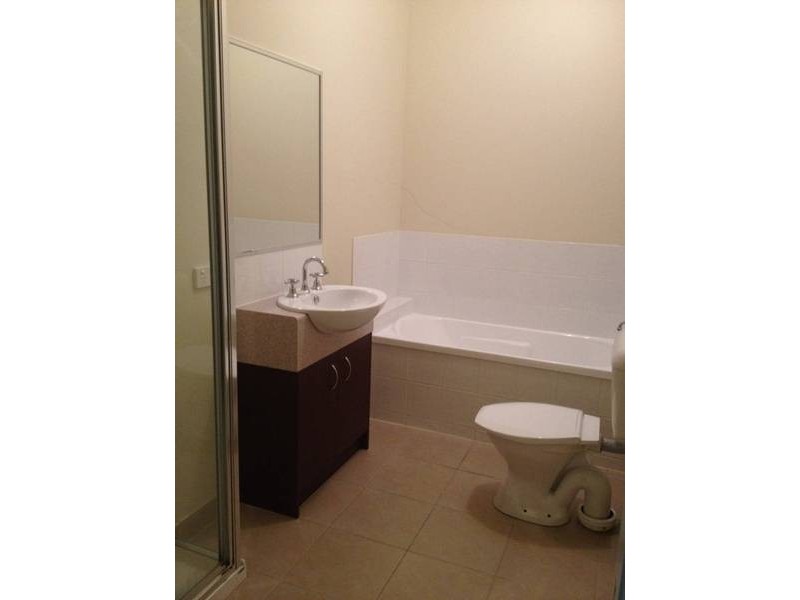 8B Nene Avenue, Glenroy VIC 3046