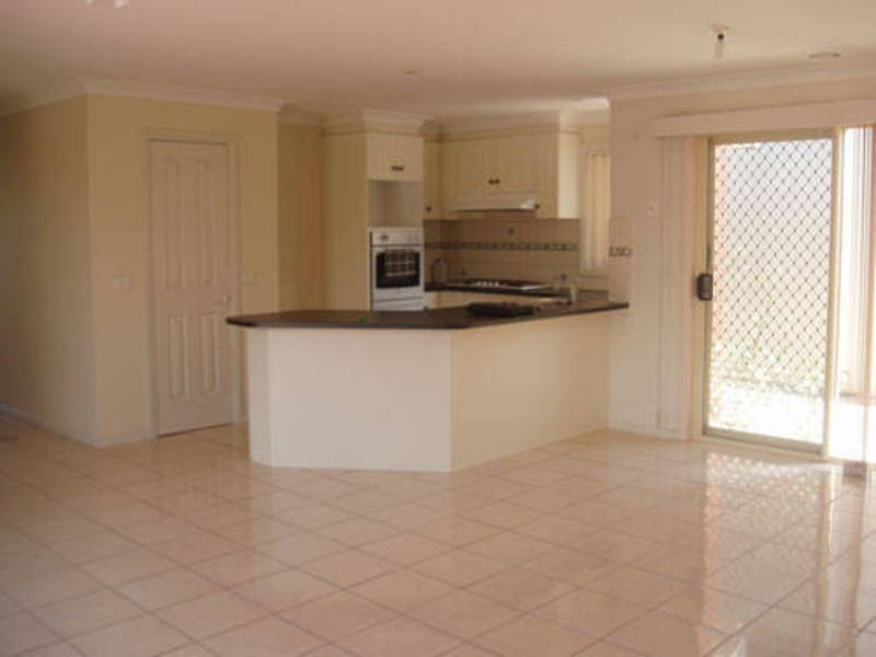42 Parkin Avenue, Caroline Springs VIC 3023