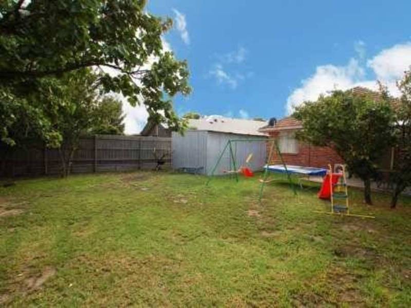 75 Leonard Avenue, Glenroy VIC 3046