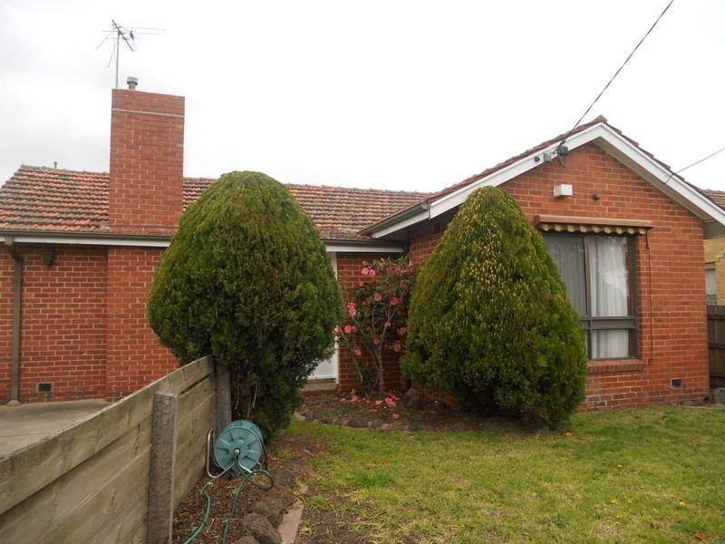 28 Landy Rd, Jacana VIC 3047