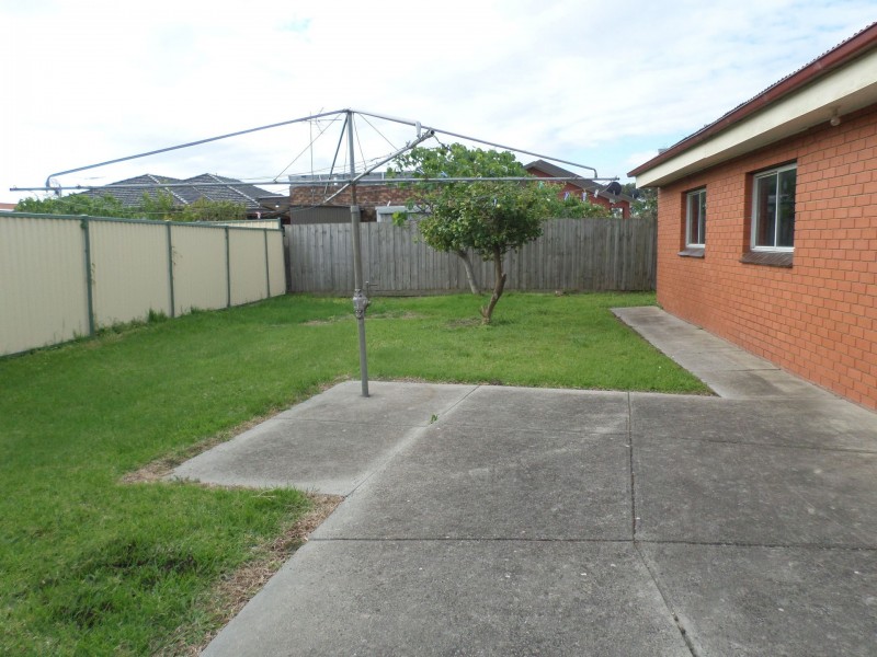 10  Geach Street, Dallas VIC 3047