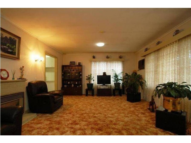 32 Gosford  Crescent, Broadmeadows VIC 3047