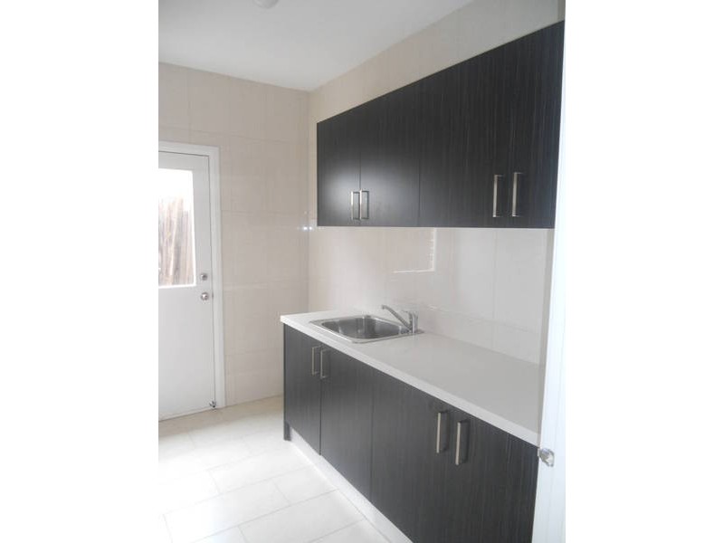 2/68 Gerbert St, Broadmeadows VIC 3047