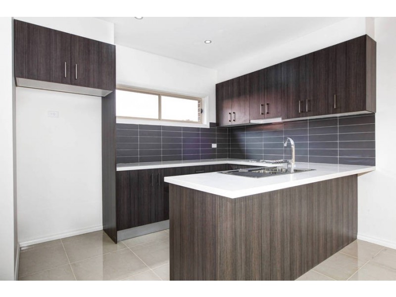 2/43 Hilda St, Glenroy VIC 3046