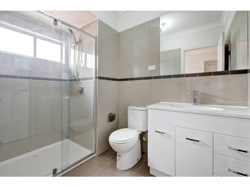 2/43 Hilda St, Glenroy VIC 3046