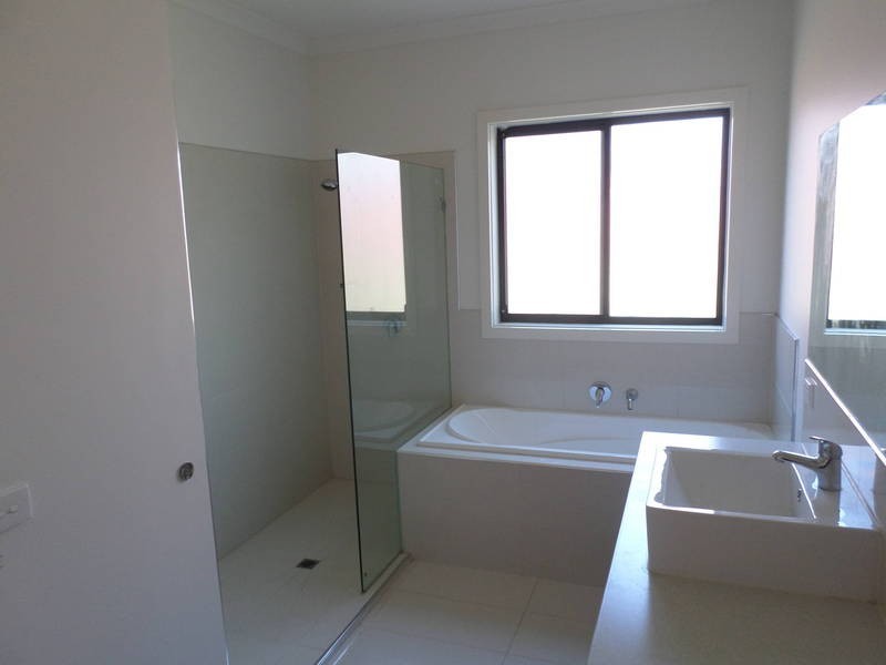 8  Folger Road, Craigieburn VIC 3064