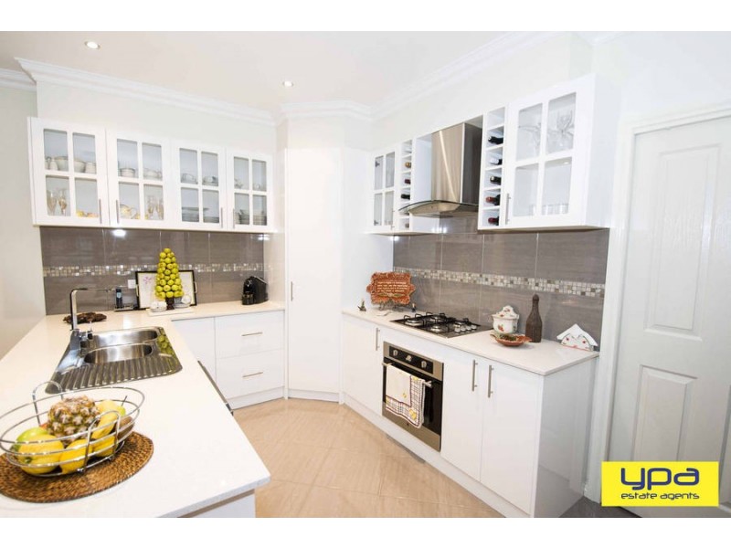 1/32  Sutherland Street, Hadfield VIC 3046