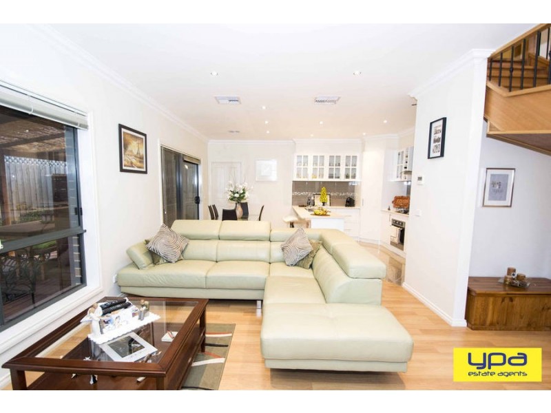 1/32  Sutherland Street, Hadfield VIC 3046