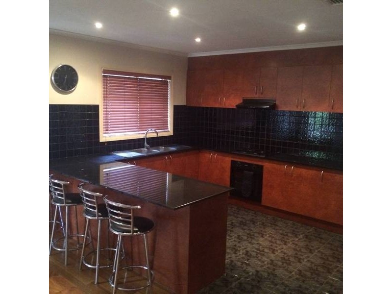 3/15 Liston Road, Glenroy VIC 3046