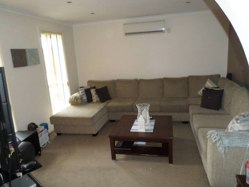 24  CASTELLA COURT, Meadow Heights VIC 3048