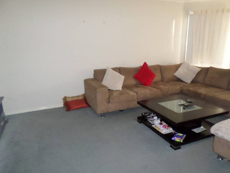 16 GOLDEN ASH COURT, Meadow Heights VIC 3048