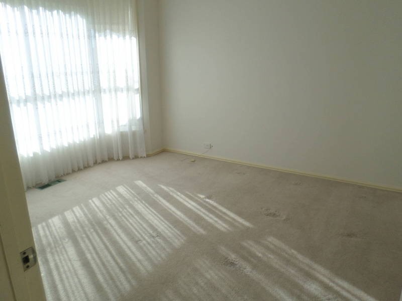 25 Benaroon Drive, Lalor VIC 3075