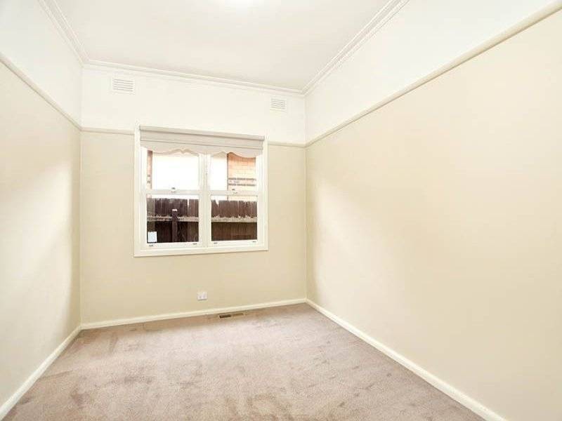 84 South Street, Hadfield VIC 3046