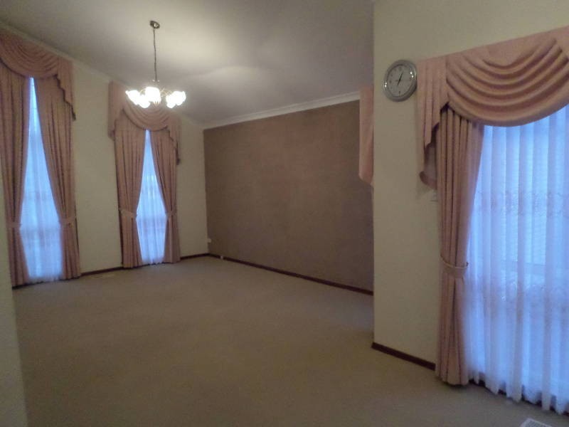 12 Stringybark Place, Meadow Heights VIC 3048