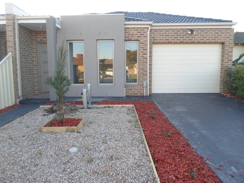 2/21 Ophir Street, Broadmeadows VIC 3047