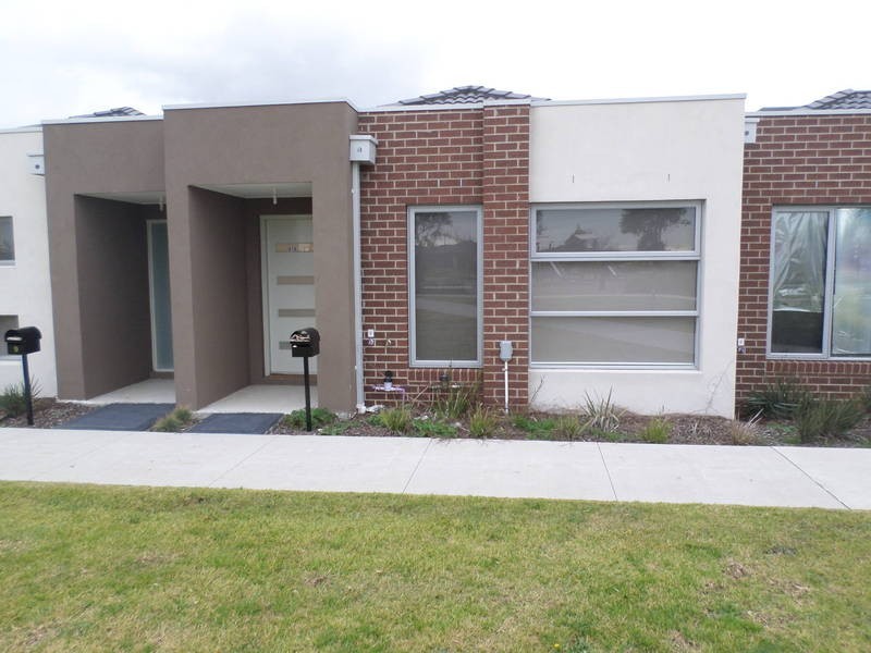 10/1-9 Hadley Way, Craigieburn VIC 3064