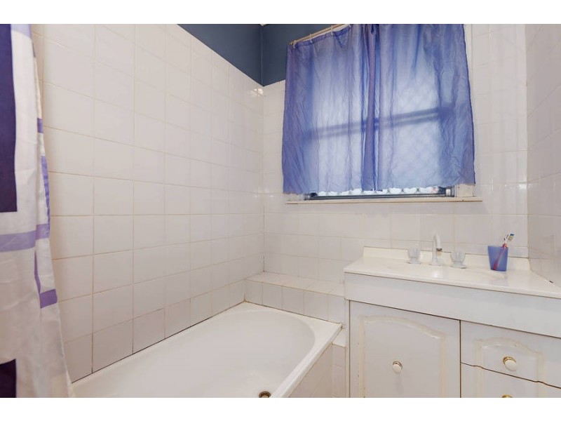 4 Central Grove, Broadmeadows VIC 3047